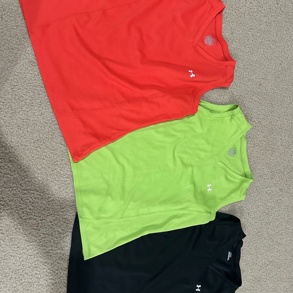Under Armour Red and Green Tank Tops Lightweight and Stylish